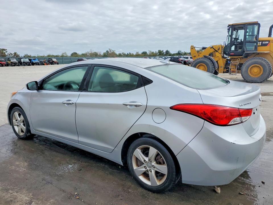 70049806 :رقم المزاد ، 5NPDH4AE1CH101468 vin ، 2012 Hyundai Elantra مزاد بيع