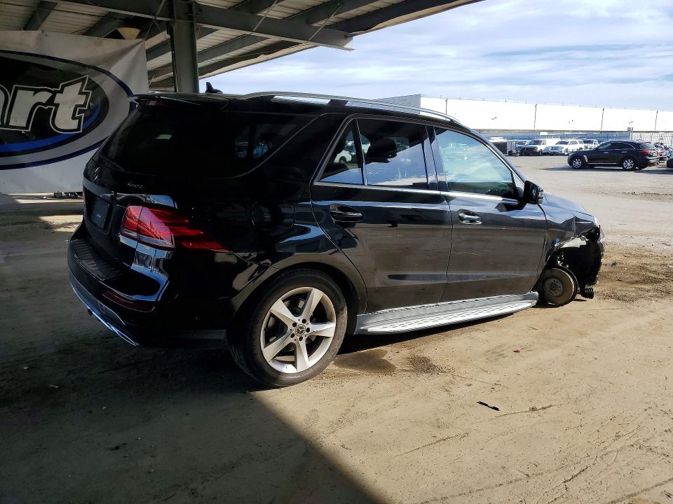 Продаж на аукціоні авто 2018 Mercedes-benz Gle, vin: 4JGDA5HB8JB049126, номер лоту: 68093266