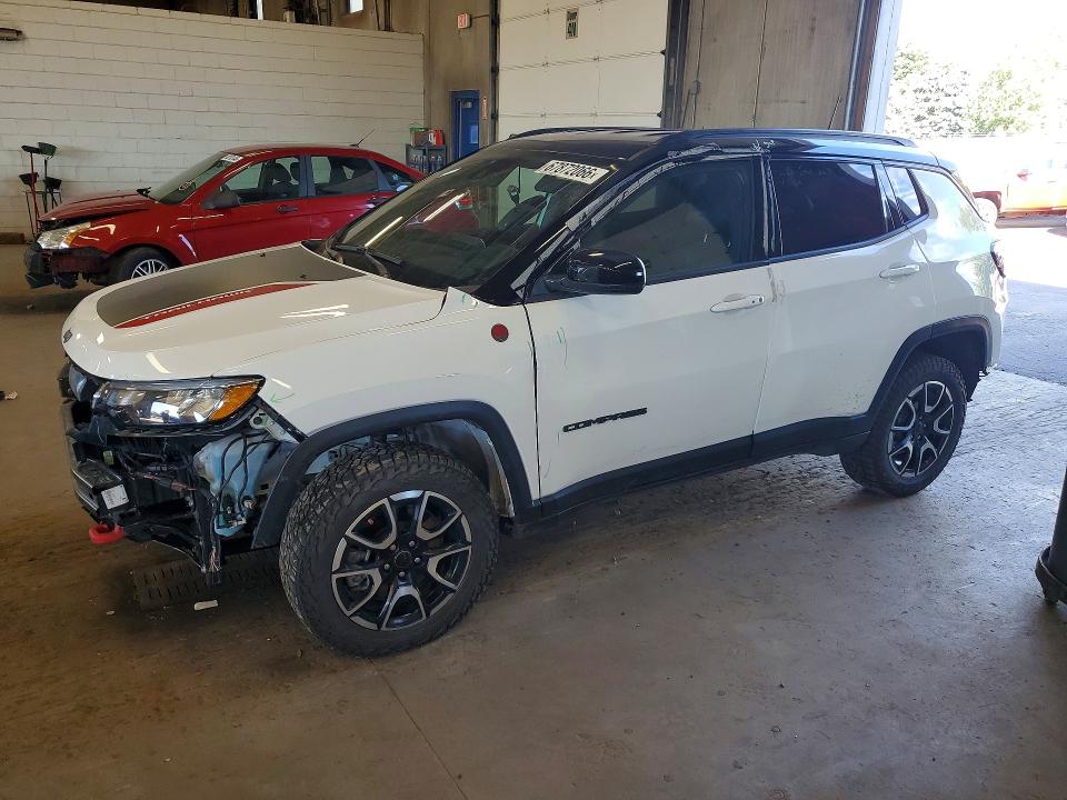 67872066 :رقم المزاد ، 3C4NJDDN8ST521280 vin ، 2025 Jeep Compass مزاد بيع