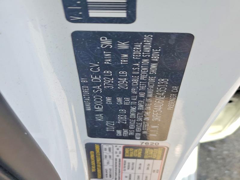 2022 Kia Forte მანქანა იყიდება აუქციონზე, vin: 3KPF54AD6NE435138, აუქციონის ნომერი: 68767516
