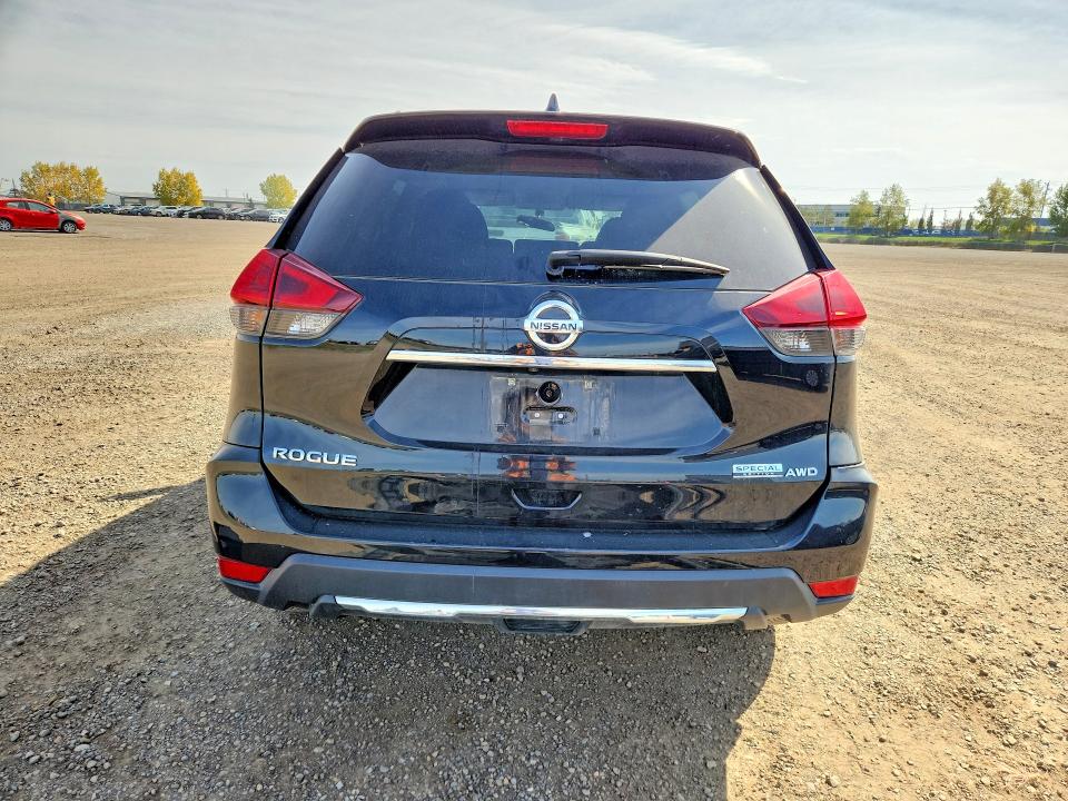 70175776 :رقم المزاد ، 5N1AT2MV5LC811045 vin ، 2020 Nissan Rogue مزاد بيع