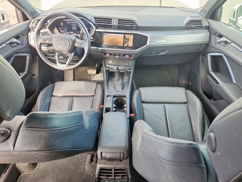 2020 Audi Q3 მანქანა იყიდება აუქციონზე, vin: WA1FECF3XL1024071, აუქციონის ნომერი: 69158676