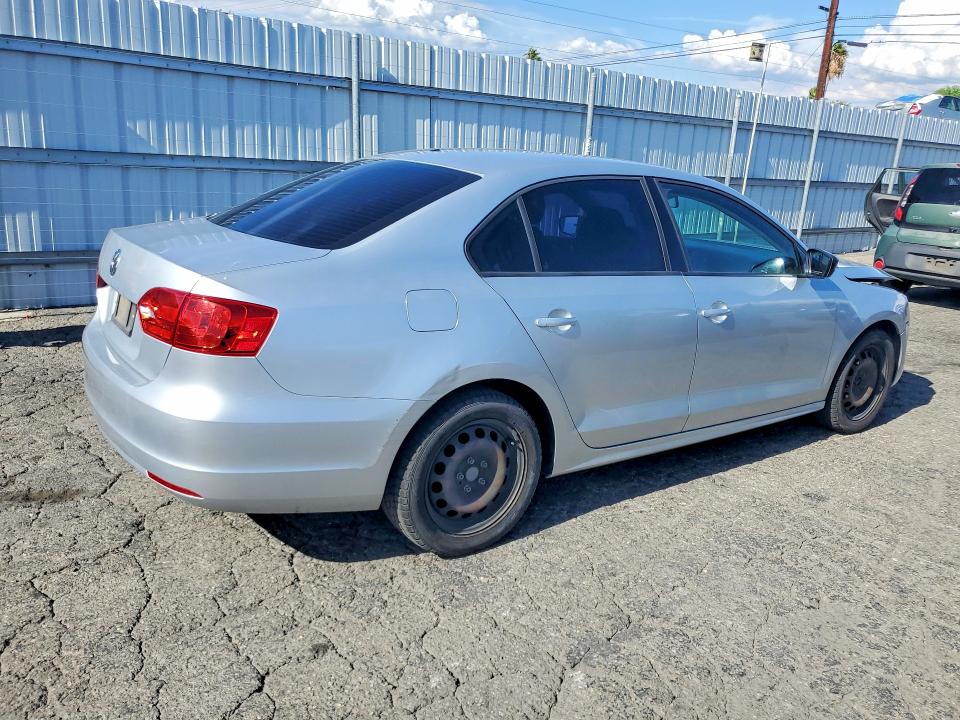 Продажа на аукционе авто 2012 Volkswagen Jetta, vin: 3VW2K7AJ4CM398489, номер лота: 68249886