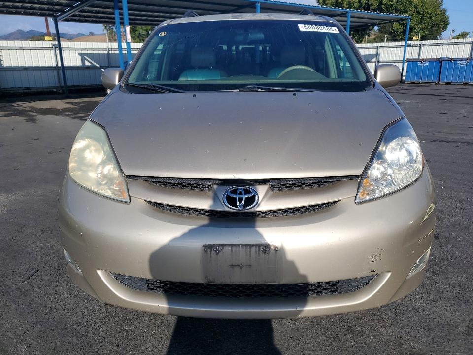 2006 Toyota Sienna მანქანა იყიდება აუქციონზე, vin: 5TDZA22C06S488167, აუქციონის ნომერი: 68030436