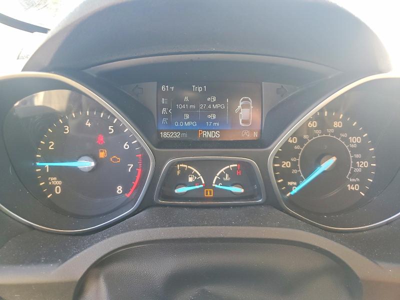 Продажа на аукционе авто 2017 Ford Escape, vin: 1FMCU0GD2HUE91813, номер лота: 70744696