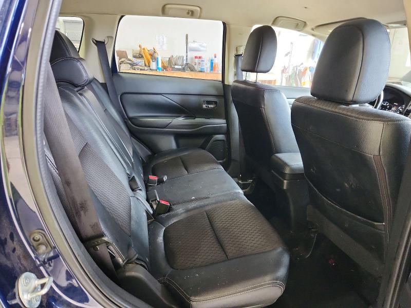 Продаж на аукціоні авто 2015 Mitsubishi Outlander, vin: JA4AZ3A34FZ000943, номер лоту: 70788536