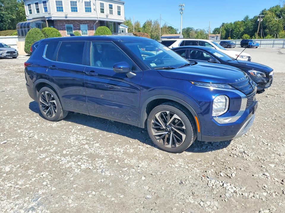 Продажа на аукционе авто 2024 Mitsubishi Outlander, vin: JA4J4VA86RZ010139, номер лота: 69186956