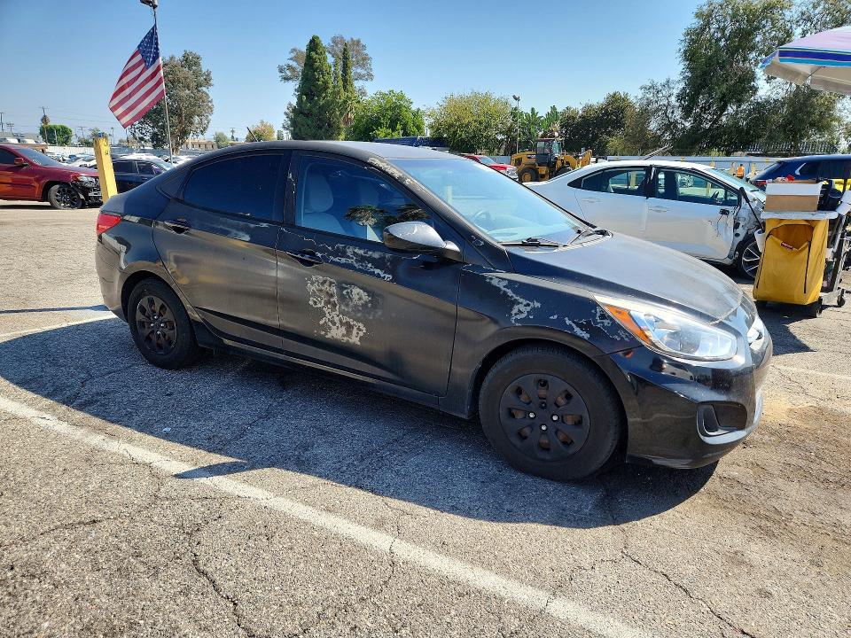 2016 Hyundai Accent მანქანა იყიდება აუქციონზე, vin: KMHCT4AE4GU076308, აუქციონის ნომერი: 70275016