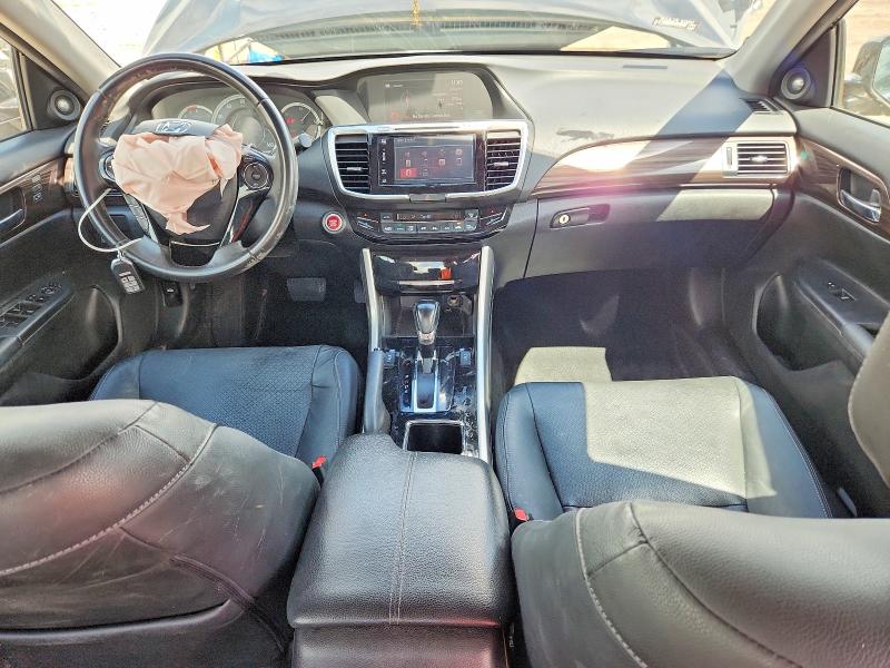 2016 Honda Accord მანქანა იყიდება აუქციონზე, vin: 1HGCR3F88GA003848, აუქციონის ნომერი: 70018936