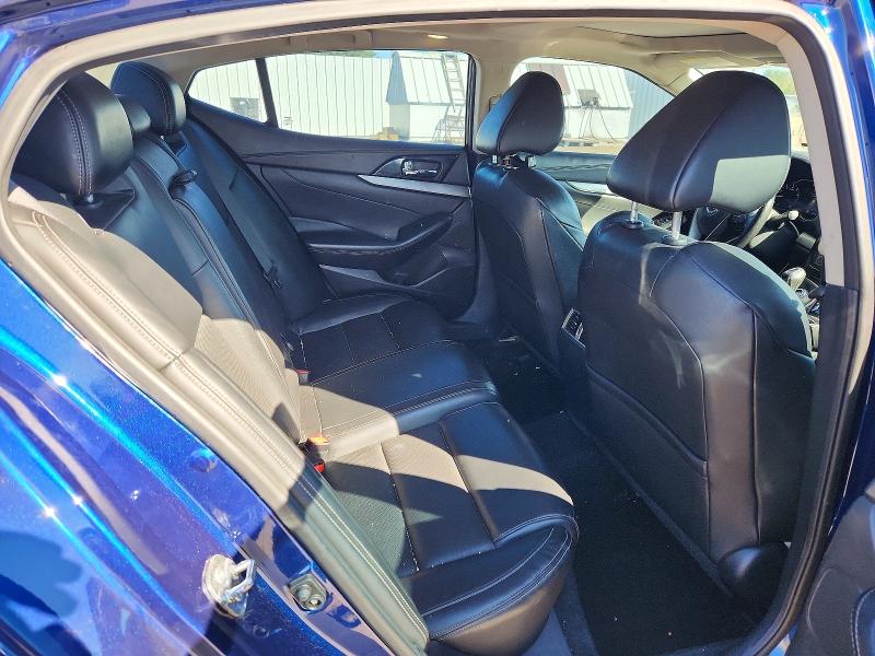 70045126 :رقم المزاد ، 1N4AA6AP8HC451290 vin ، 2017 Nissan Maxima مزاد بيع