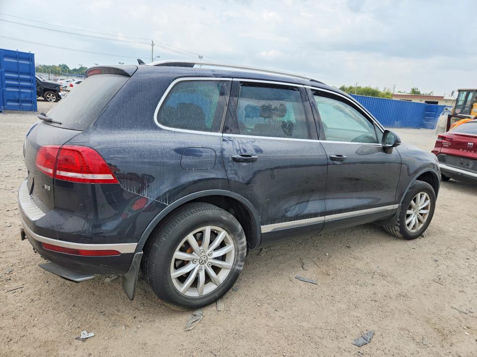 2017 Volkswagen Touareg მანქანა იყიდება აუქციონზე, vin: WVGEF7BP1HD000659, აუქციონის ნომერი: 67811106