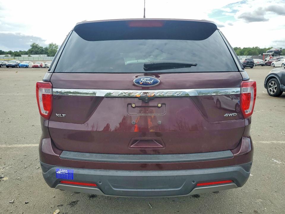 70143556 :رقم المزاد ، 1FM5K8D85KGA81601 vin ، 2019 Ford Explorer مزاد بيع