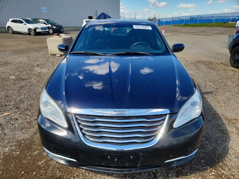 68018026 :رقم المزاد ، 1C3CCBAB4CN296362 vin ، 2012 Chrysler 200 مزاد بيع