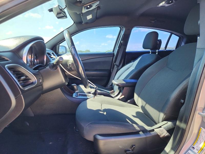67934496 :رقم المزاد ، 1C3CCBBB1EN128566 vin ، 2014 Chrysler 200 مزاد بيع