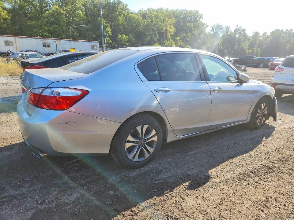 69115546 :رقم المزاد ، 1HGCR2F39FA175349 vin ، 2015 Honda Accord مزاد بيع