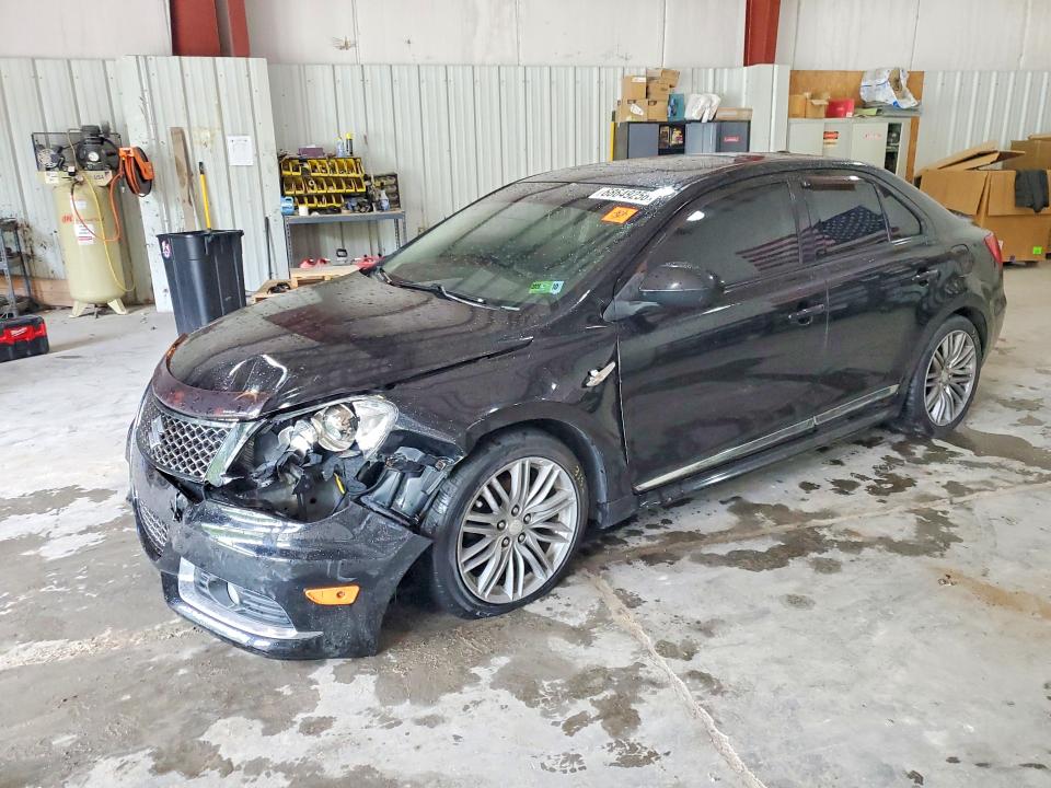 Продаж на аукціоні авто 2012 Suzuki Kizashi, vin: JS2RF9A85C6101105, номер лоту: 68649256