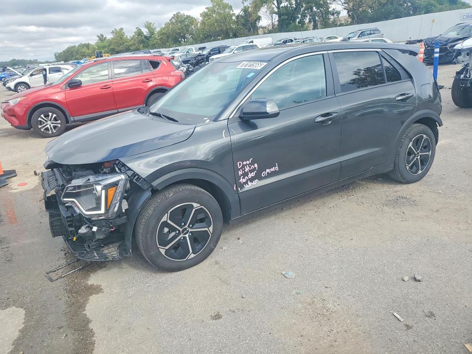 70101566 :رقم المزاد ، KNDCP3LE1T5356675 vin ، 2026 Kia Niro مزاد بيع