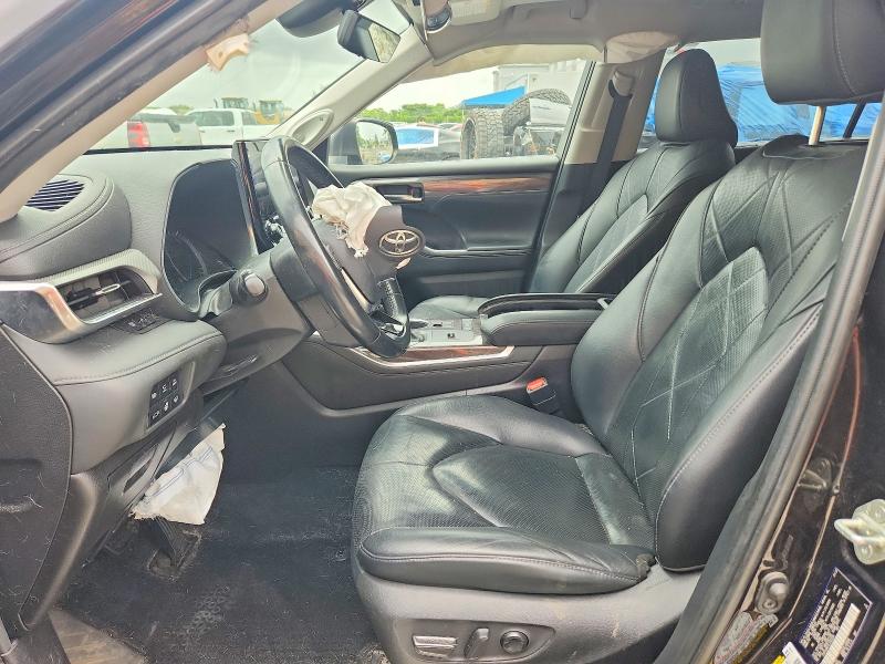 68393186 :رقم المزاد ، 5TDFARAH1LS003264 vin ، 2020 Toyota Highlander مزاد بيع