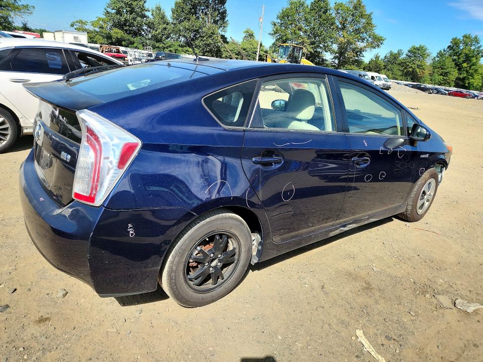 2013 Toyota Prius მანქანა იყიდება აუქციონზე, vin: JTDKN3DU5D0343000, აუქციონის ნომერი: 69187606