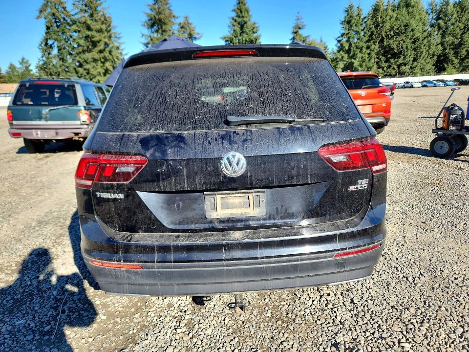 Продаж на аукціоні авто 2018 Volkswagen Tiguan, vin: 3VV0B7AX9JM094121, номер лоту: 68009036