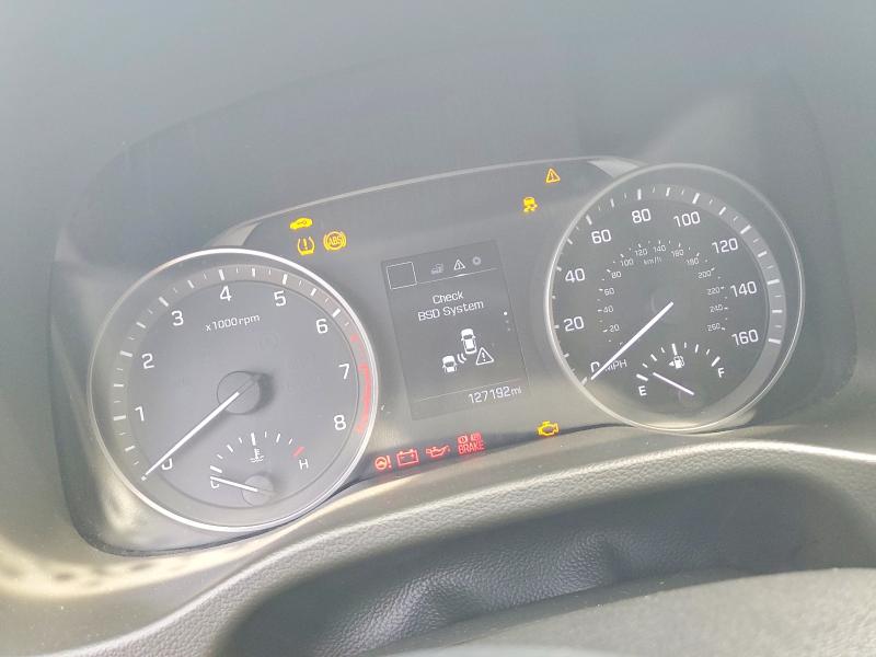 69547356 :رقم المزاد ، 5NPD84LF5JH284232 vin ، 2018 Hyundai Elantra مزاد بيع
