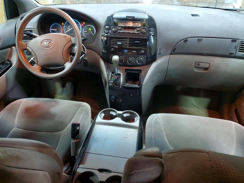 Продаж на аукціоні авто 2004 Toyota Sienna, vin: 5TDBA23CX4S008116, номер лоту: 69329756
