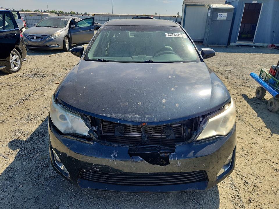 69734766 :رقم المزاد ، 4T1BD1FKXDU070000 vin ، 2013 Toyota Camry Hybrid مزاد بيع