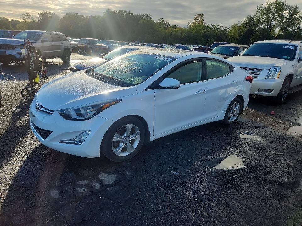 Продажа на аукционе авто 2016 Hyundai Elantra, vin: 5NPDH4AE1GH785525, номер лота: 69815526