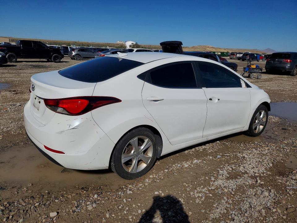 70632696 :رقم المزاد ، 5NPDH4AEXGH732497 vin ، 2016 Hyundai Elantra مزاد بيع