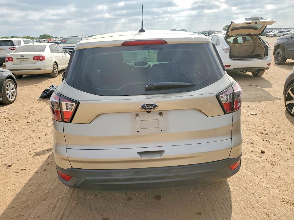 Продажа на аукционе авто 2017 Ford Escape, vin: 1FMCU0F70HUC00320, номер лота: 68781776