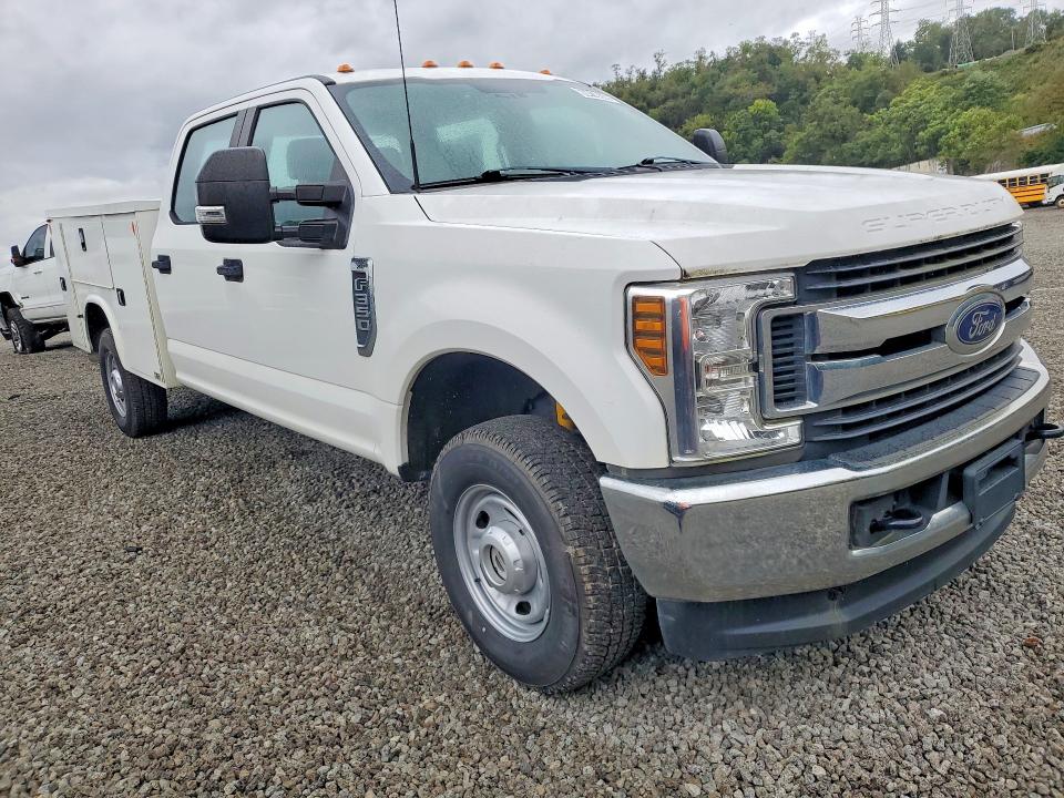 69418036 :رقم المزاد ، 1FD8W3B69JEB92104 vin ، 2018 Ford F350 مزاد بيع