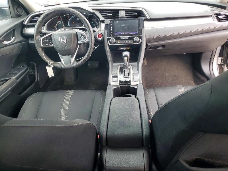 70333396 :رقم المزاد ، 2HGFC2F77JH606556 vin ، 2018 Honda Civic مزاد بيع