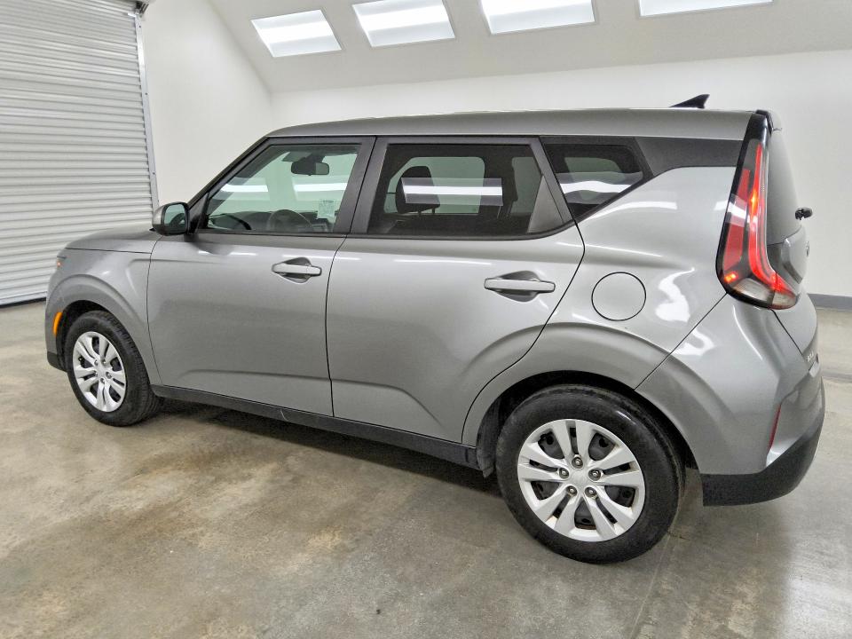 69402066 :رقم المزاد ، KNDJ23AU1P7846060 vin ، 2023 Kia Soul مزاد بيع