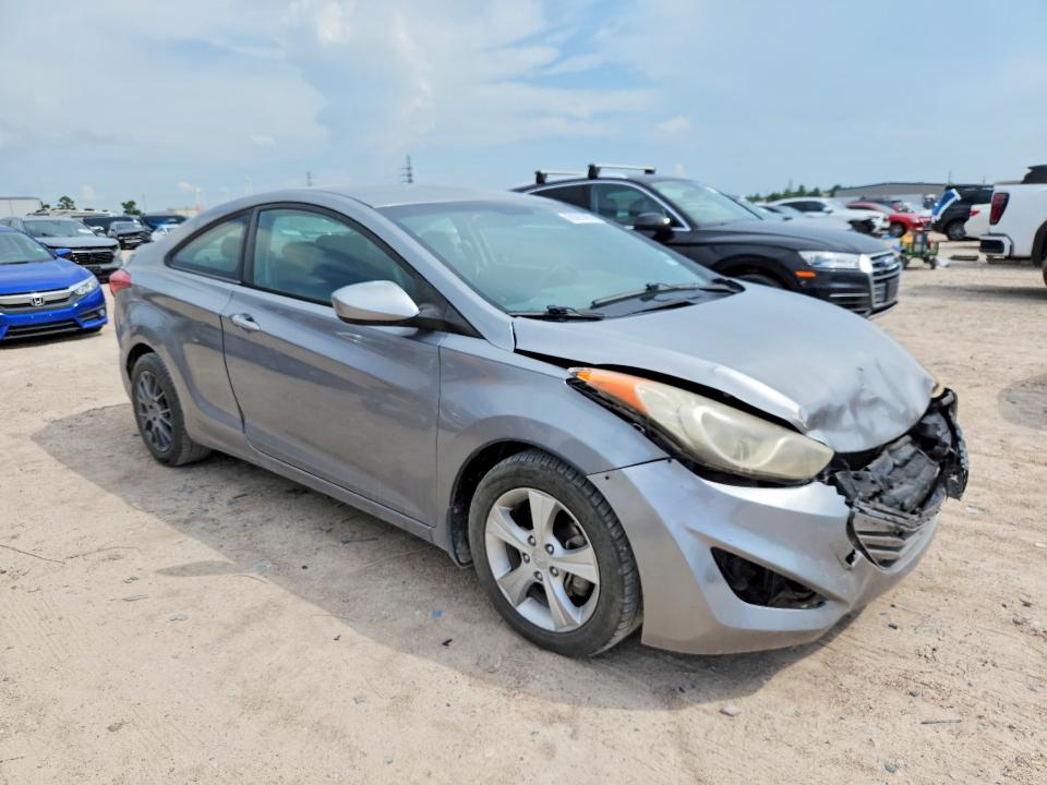 Продажа на аукционе авто 2013 Hyundai Elantra Coupe, vin: KMHDH6AE3DU023466, номер лота: 68391406