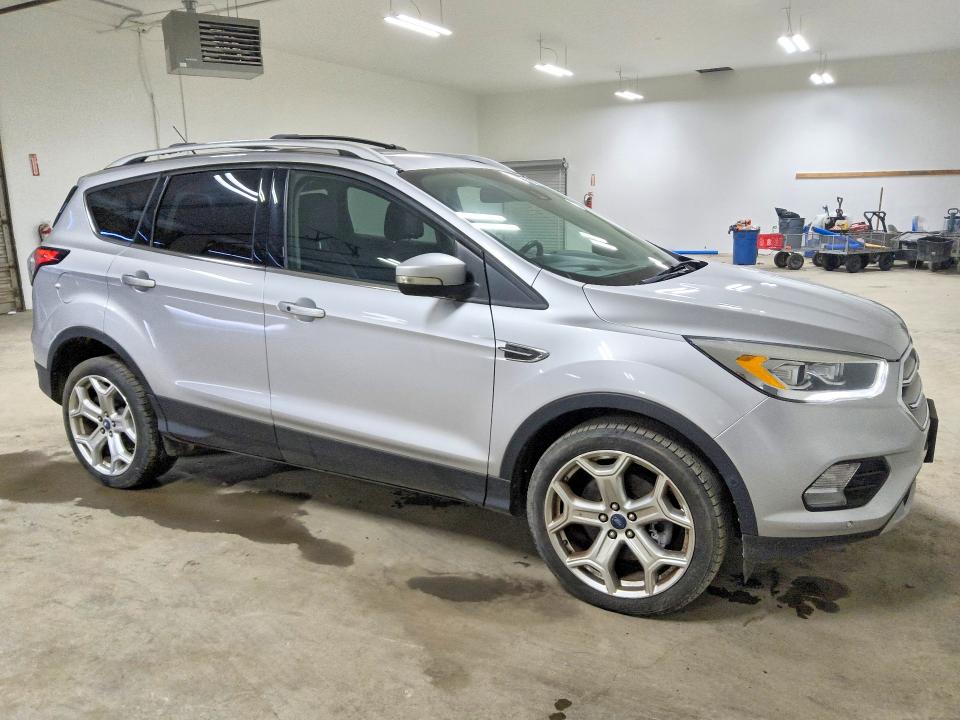 67873626 :رقم المزاد ، 1FMCU9J90HUB77280 vin ، 2017 Ford Escape مزاد بيع