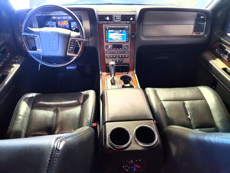 2014 Lincoln Navigator მანქანა იყიდება აუქციონზე, vin: 5LMJJ2J54EEL08590, აუქციონის ნომერი: 70772296