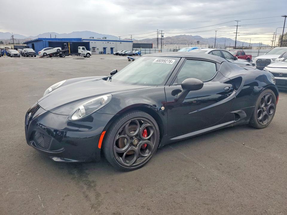 Продаж на аукціоні авто 2015 Alfa Romeo 4c, vin: ZARBAAA40FM160416, номер лоту: 68099276