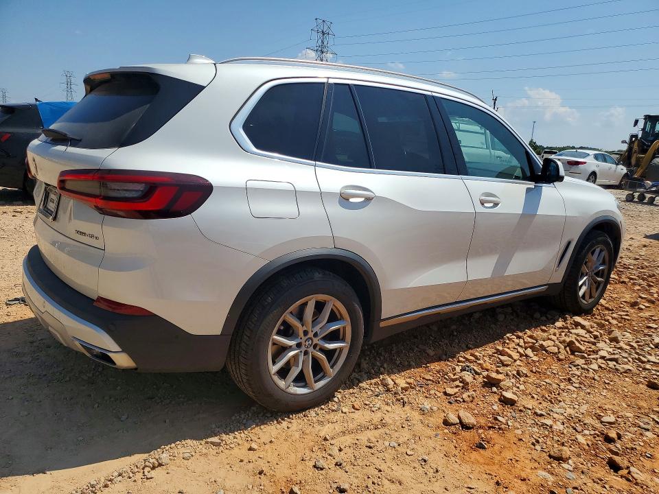 67266156 :رقم المزاد ، 5UXTA6C01M9D91560 vin ، 2021 Bmw X5 مزاد بيع