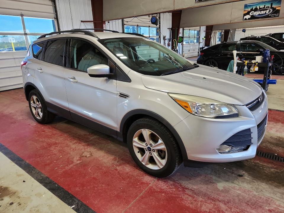 Продажа на аукционе авто 2015 Ford Escape, vin: 1FMCU9GX1FUA13975, номер лота: 67919566