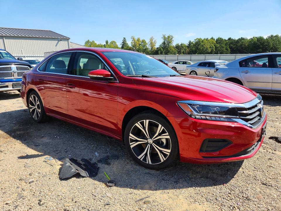 Продажа на аукционе авто 2021 Volkswagen Passat, vin: 1VWSA7A3XMC003724, номер лота: 66855656