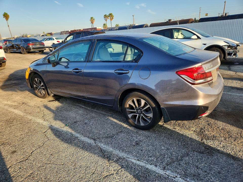 2015 Honda Civic მანქანა იყიდება აუქციონზე, vin: 19XFB2F8XFE098418, აუქციონის ნომერი: 70514386