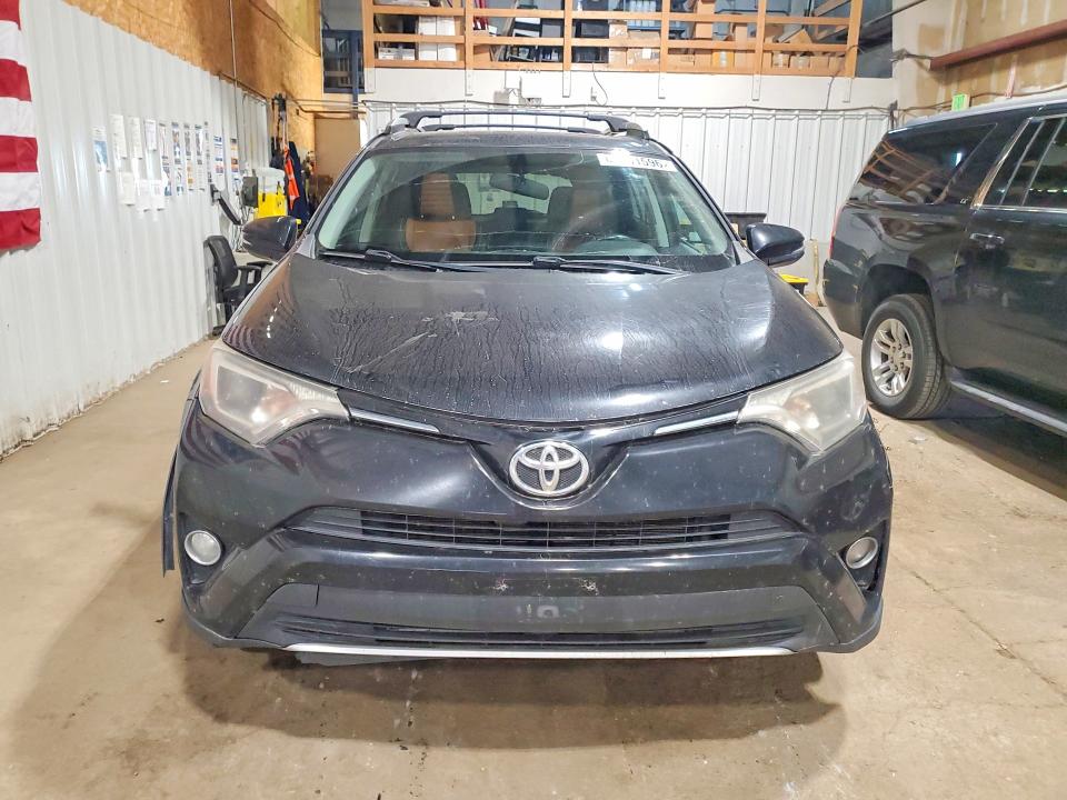 67961596 :رقم المزاد ، 2T3RFREV1GW425666 vin ، 2016 Toyota Rav4 مزاد بيع