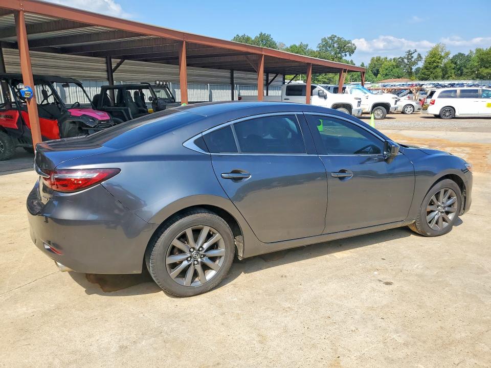 Продаж на аукціоні авто 2018 Mazda 6, vin: JM1GL1UM6J1336689, номер лоту: 69328096