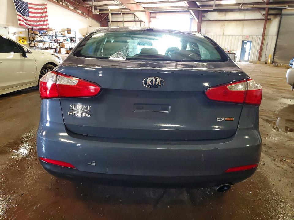 Продаж на аукціоні авто 2015 Kia Forte, vin: KNAFX4A85F5293842, номер лоту: 67198886