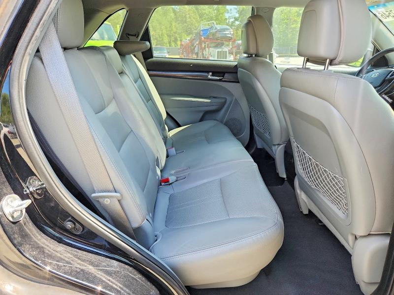 2011 Kia Sorento მანქანა იყიდება აუქციონზე, vin: 5XYKW4A23BG172146, აუქციონის ნომერი: 68327546