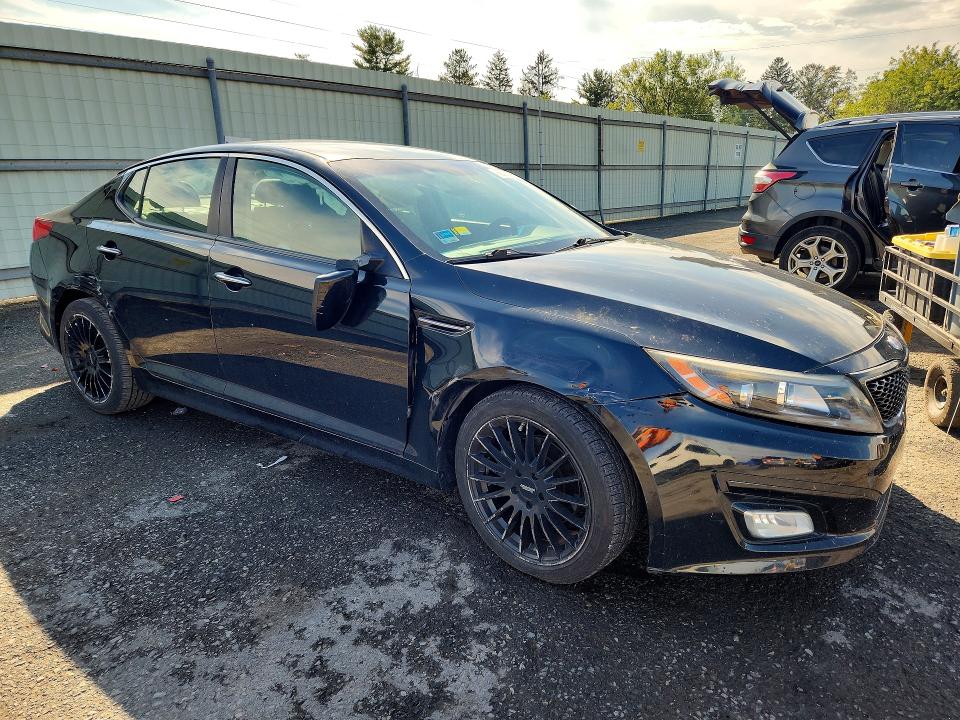 Auction sale of the 2015 Kia Optima, vin: 5XXGM4A70FG464354, lot number: 68377506