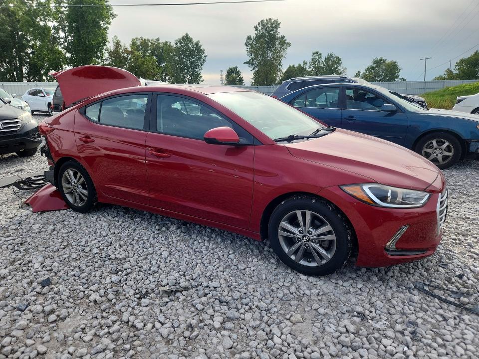 2017 Hyundai Elantra მანქანა იყიდება აუქციონზე, vin: KMHD84LF8HU377290, აუქციონის ნომერი: 68430256