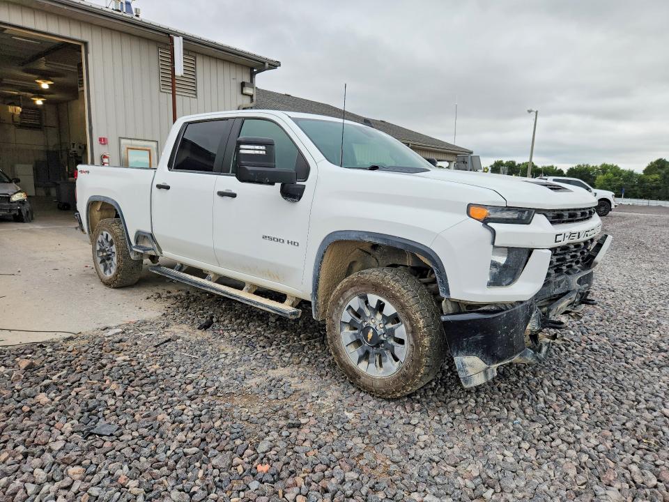 Продаж на аукціоні авто 2022 Chevrolet Silverado, vin: 1GC4YME72NF204956, номер лоту: 67935036