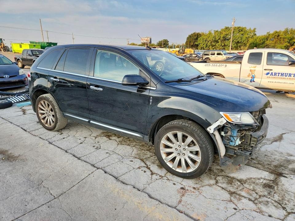 Продажа на аукционе авто 2013 Lincoln Mkx, vin: 2LMDJ6JK2DBL14447, номер лота: 70354366