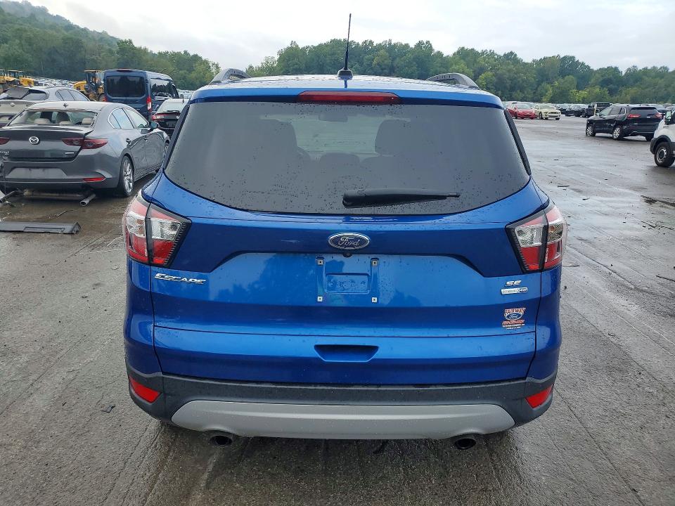 2017 Ford Escape მანქანა იყიდება აუქციონზე, vin: 1FMCU9GD3HUE89492, აუქციონის ნომერი: 67831816